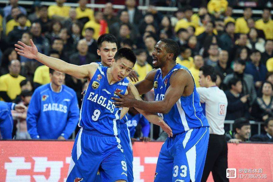 费耶诺德迎NBA季后赛关键赛,赛后扳平良机,赛场秩序良好,数据趋势出现新变化的简单介绍 费耶诺德迎NBA季后赛关键赛,赛后扳平良机,赛场秩序良好,数据趋势出现新变化的简单介绍